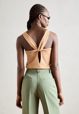 Anna Field Top - ochre