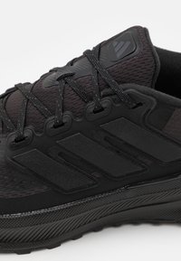 adidas Performance ULTRARUN 5 - Zapatillas de trail running - core black/carbon