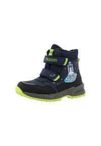 Botas infantiles en azul marino y negro con dos tiras de velcro, detalles en gris, una suela verde y un diseño gráfico de un cohete en el lado exterior.