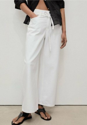 Jeans Relaxed Fit - white