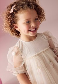 Next EMBROIDERED- REGULAR FIT - Cocktailkleid/festliches Kleid - cream