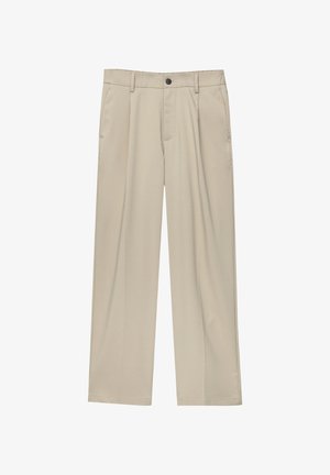 Beige Hosen mit geradem Schnitt, ausgestattet mit einem einzelnen schwarzen Knopf, Gürtelschlaufen und Seitentaschen. Glatte Stofftextur und minimalistisches Design.