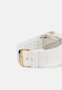 Guess PHOENIX EXCLUSIVE - Cronografo - white/champagne sunray