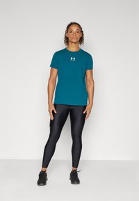 Under Armour RIVAL CORE - T-shirt - bas - hydro teal/white