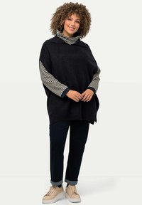 Ulla Popken Maglione