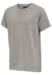 Grå kortärmad t-shirt i mjuk bomullsblandning. Har en rund halsringning och en avslappnad passform, med subtila stickningsdetaljer.