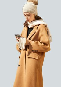 BELLEMERE Sciarpa - cream white