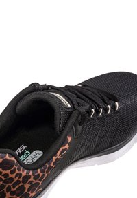 Skechers FLEX APPEAL - Zapatillas - black leopard