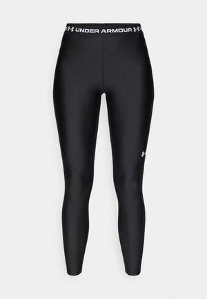 Schwarze Leggings mit glatter, dehnbarer Textur, versehen mit einem weißen "Under Armour"-Logo am Bund und am unteren Bein.