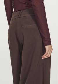 Massimo Dutti  WIDE liliowy melanż