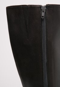 KIOMI Botas - grey