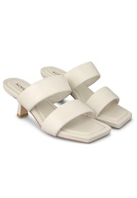 Alma en Pena - Klapki