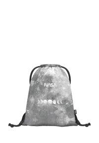 Zaino con cordino caratterizzato da un design lunare grigio, logo "NASA" e una serie di fasi lunari bianche al centro.