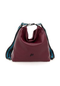 Borsa in pelle color mogano dal design morbido. Presenta una tracolla a strisce nere e blu e un piccolo logo sulla parte anteriore. Dettaglio di superficie testurizzata.