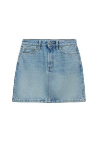 Svetlo modra denim krilo z visokim pasom, ravnim krojem, sprednjimi žepi in gumbnim zapiranjem. Ima gladko teksturo in čisto obdelavo.