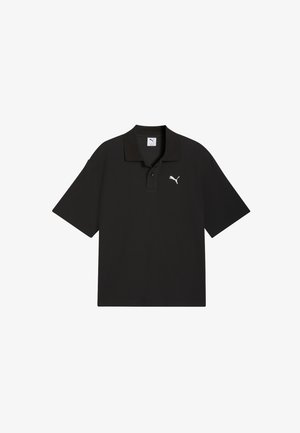 Fekete, rövid ujjú galléros póló bordázott textúrával, kétgombos patenttal és bal mellrészen fehér Puma logóval.