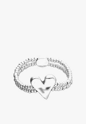 Bracciale in argento con perline, composto da due fili e un ciondolo centrale a forma di cuore liscio e asimmetrico.
