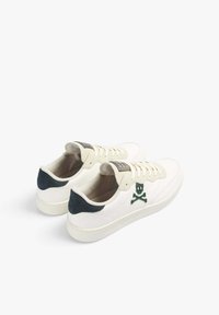 Scalpers FORD - Zapatillas - green