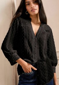 Love & Roses PETITE FIT - DOBBY NOTCH NECK 3/4 SLEEVE  - Blusa - black