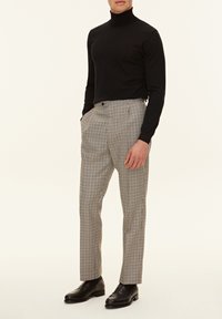 Oscar Jacobson COLE  - Striktrøje - black tile