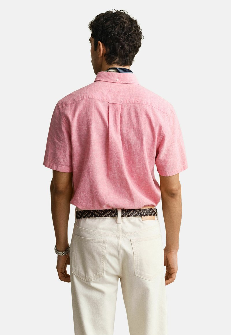 GANT REGULAR FIT SHORT SLEEVE - Košile - rose pink