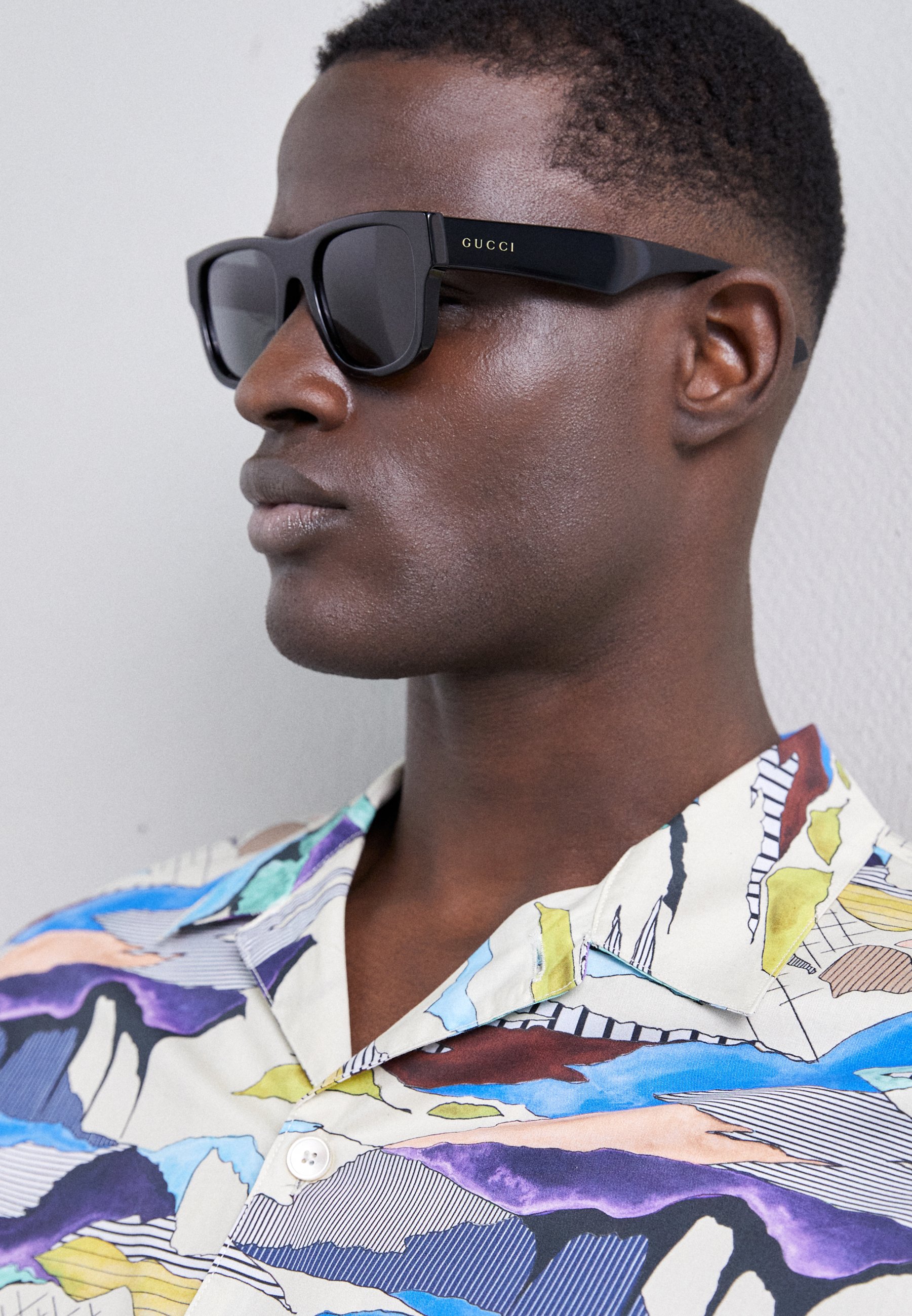 gucci black grey sunglasses