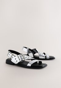 Next REGULAR FIT - FOREVER COMFORT BUCKLE STRAP - Sandaler - silver