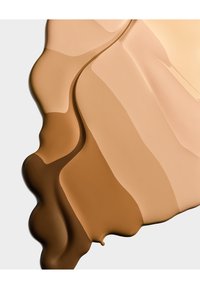 Clinique EVEN BETTER REFRESH HYDRATING AND REPAIRING MAKEUP  - Fondotinta - wn 04 bone