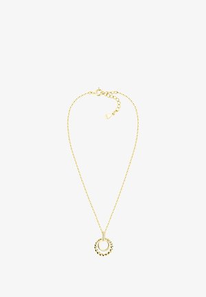 Collier en or avec une chaîne et un médaillon rond, accentué par un petit anneau intérieur. Fini lisse et brillant avec un détail perlé texturé.