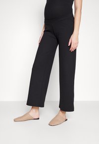 ONLY MATERNITY - OLMFEVER WIDE PANTS  - Hlače - black Minijatura 1