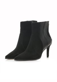 Maria Mare Stivaletti - black