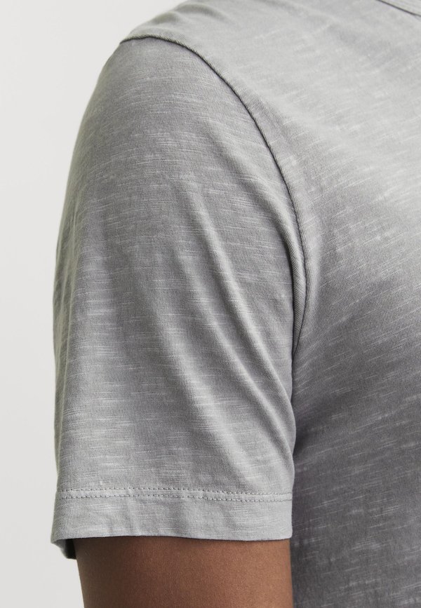 ESPLIT NECK NOOS - Basic T-shirt2