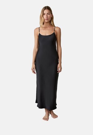 SLAPY - Camicia da notte - black