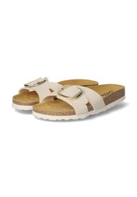 Witte slide sandalen met een kurken zool, zachte banden en een zilverkleurige gespsluiting. Plat ontwerp met een getextureerde voetbed voor comfort.