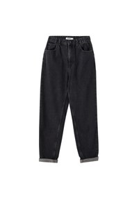 Jean en denim noir avec une coupe décontractée, doté d'un revers roulé, d'un léger effet délavé et d'une fermeture standard à bouton. Design à cinq poches.