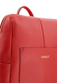 VENEZIA BACKPACK - Malý batoh  - red
