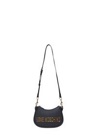 Borsa a tracolla in pelle nera con la scritta "LOVE MOSCHINO" in lettere dorate, forma curva, tracolla regolabile e dettagli in metallo dorato.