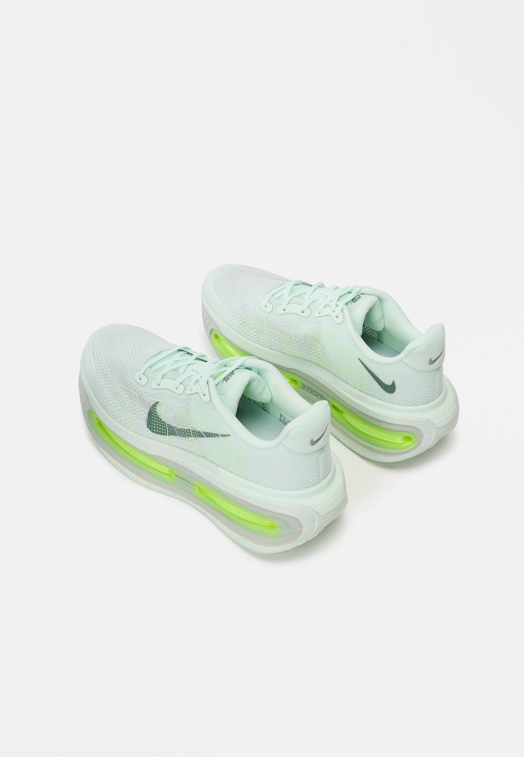 bright green womens nike shoes