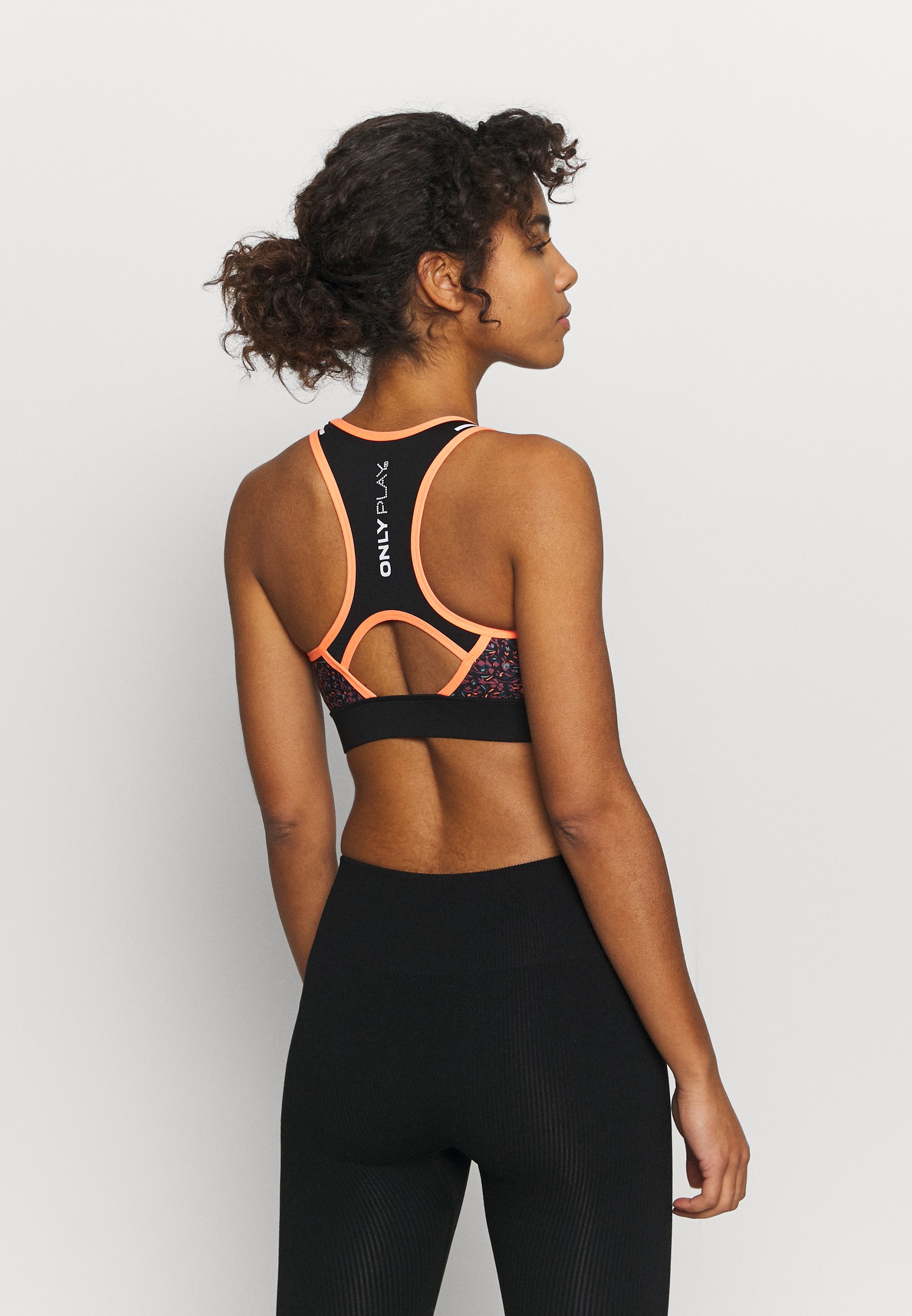 Femme ONPDAMMAN LIFE SPORTS BRA - Brassières de sport à maintien normal Femme ONPDAMMAN LIFE SPORTS BRA - Brassières de sport à maintien normal