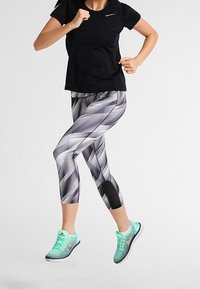 Nike Performance Rajstopy