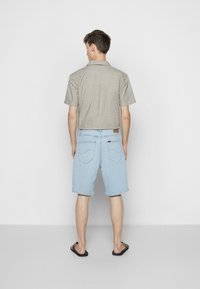 Lee ASHER - Calções de ganga - light alton