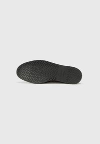Castañer FABIO - Espadrillid - marron osc