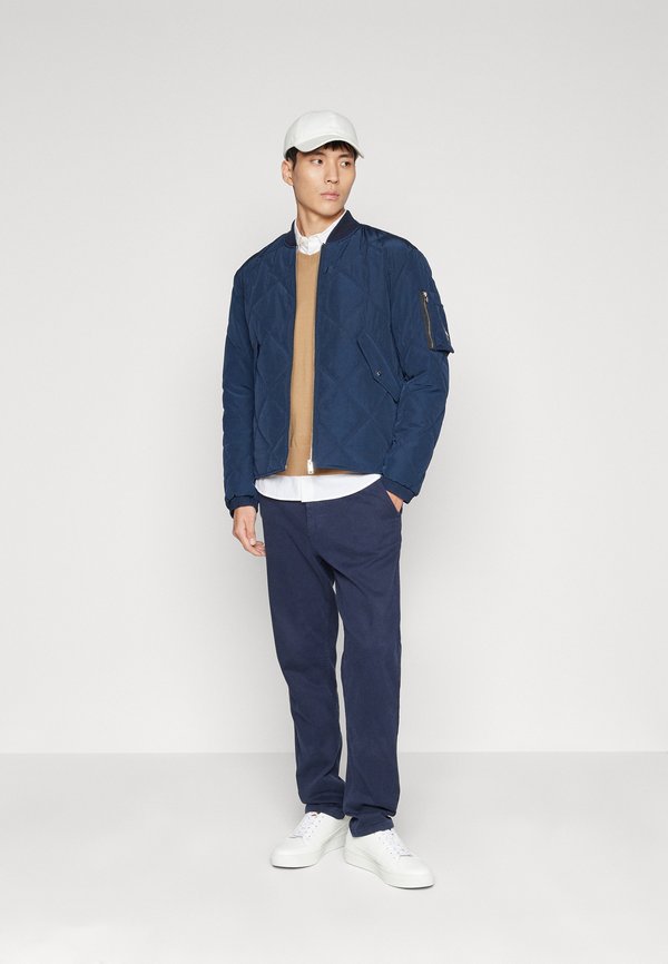 CARAMO - Light jacket3