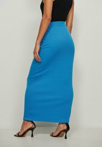 NA-KD Maksihame - blue