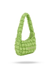 Geantă de mână verde, cu o design pufos și o curea de umăr curbată. Dispune de o deschidere cu fermoar și un logo al brandului pe față.