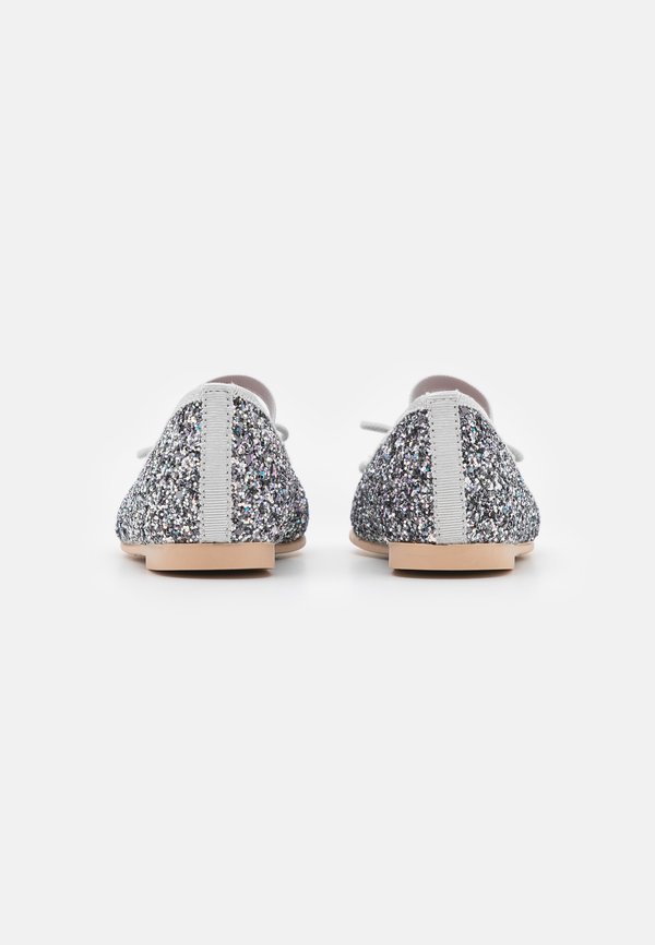 KYLIE – Riemchenballerina – nuit