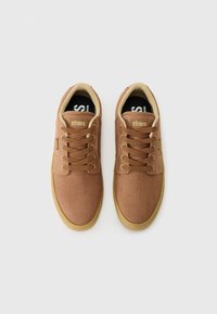 Etnies BARGE - Trainers - brown/beige/gum
