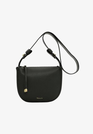 Bolso cruzado de cuero negro texturizado con correa larga ajustable, tirador de cremallera dorado y pequeño logo dorado de "Tamaris" en el frente.