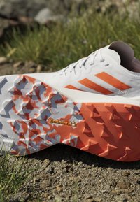 adidas Terrex AGRAVIC SPEED - Løbesko trail - dash grey/impact orange/footwear white
