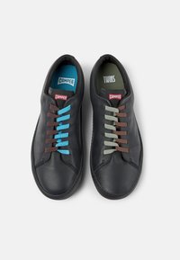 Camper PEU TOURING TWINS - Tenisky - schwarz